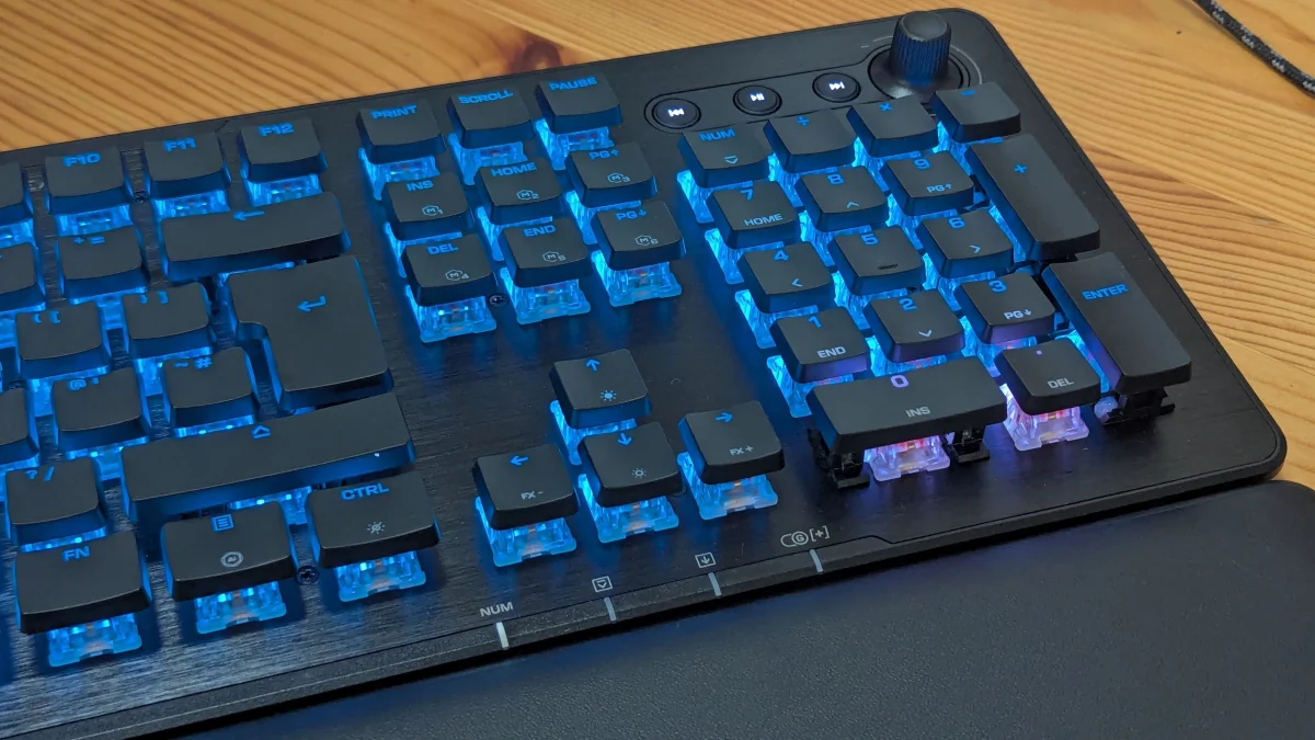Turtle Beach Vulcan II XP Review: Strong Typing, Flexible Gaming Controls