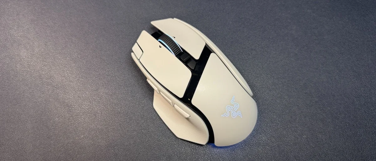 Razer Basilisk V4 Pro Review: Better Battery Life, Familiar Shape and an Awkward AI Button