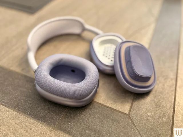 Image may contain: Electronics, and Headphones