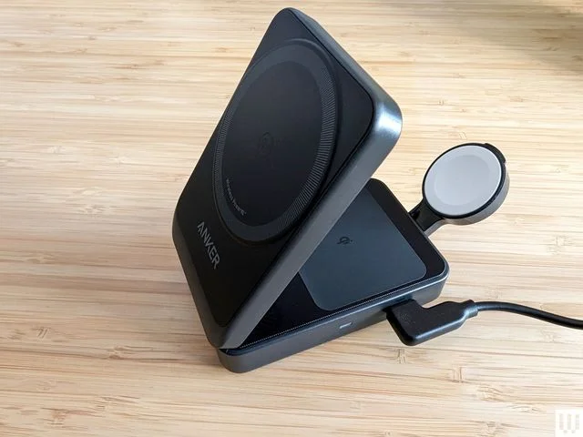 Anker MagGo Qi2 Travel 3-in-1 charger