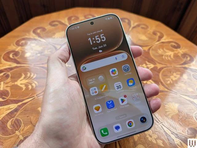 Image may contain Electronics Mobile Phone Phone and Iphone