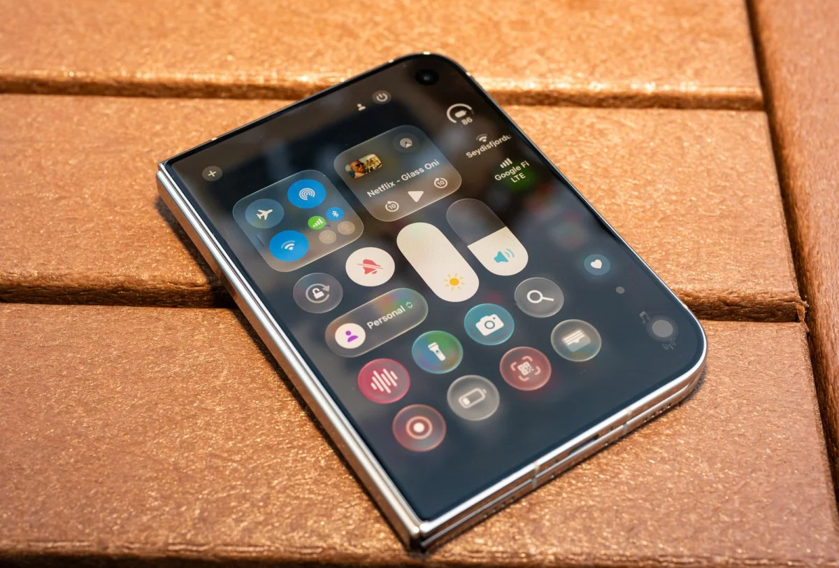 Image may contain Electronics Mobile Phone Phone Electrical Device Switch and Iphone